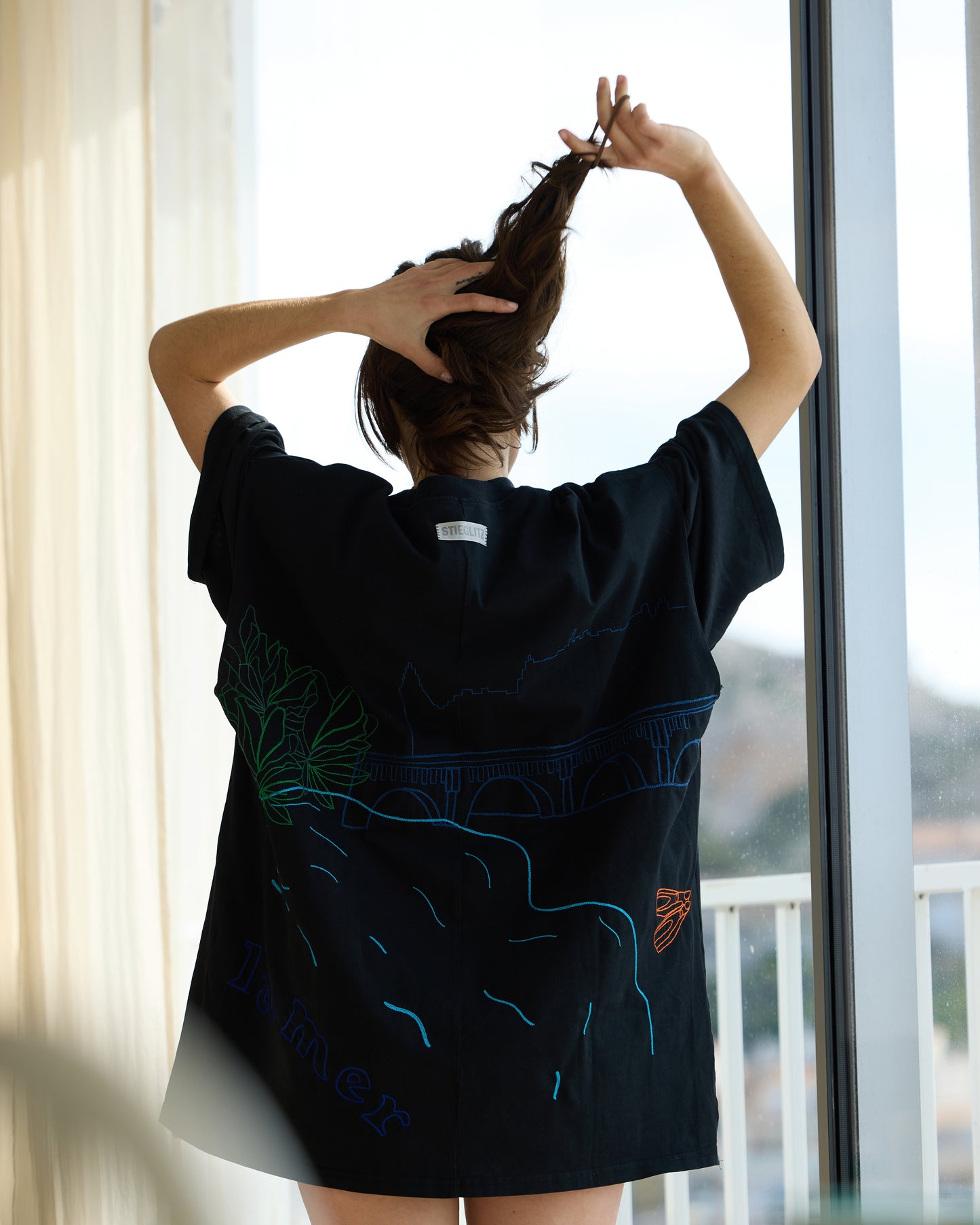 Stieglitz x Kilometre Quais de la mer T-Shirt | Black