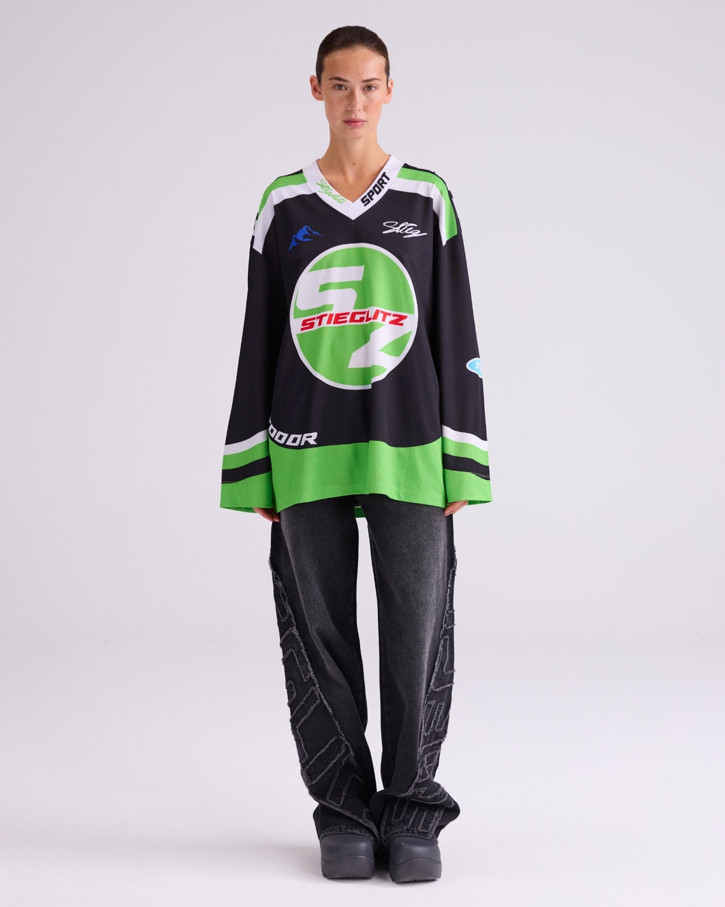 Alando Wide Skate Longsleeve | Black