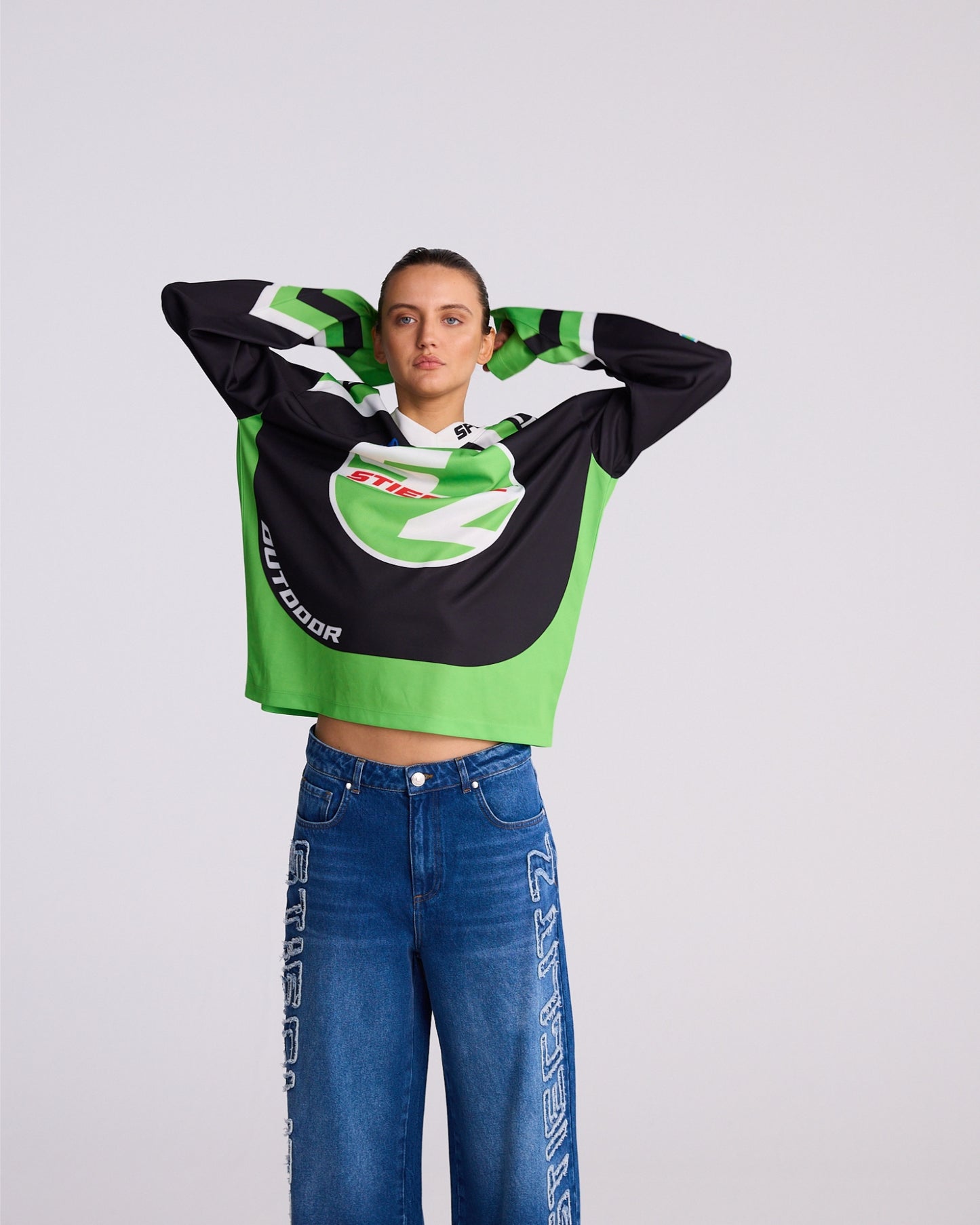 Alando Wide Skate Longsleeve | Black