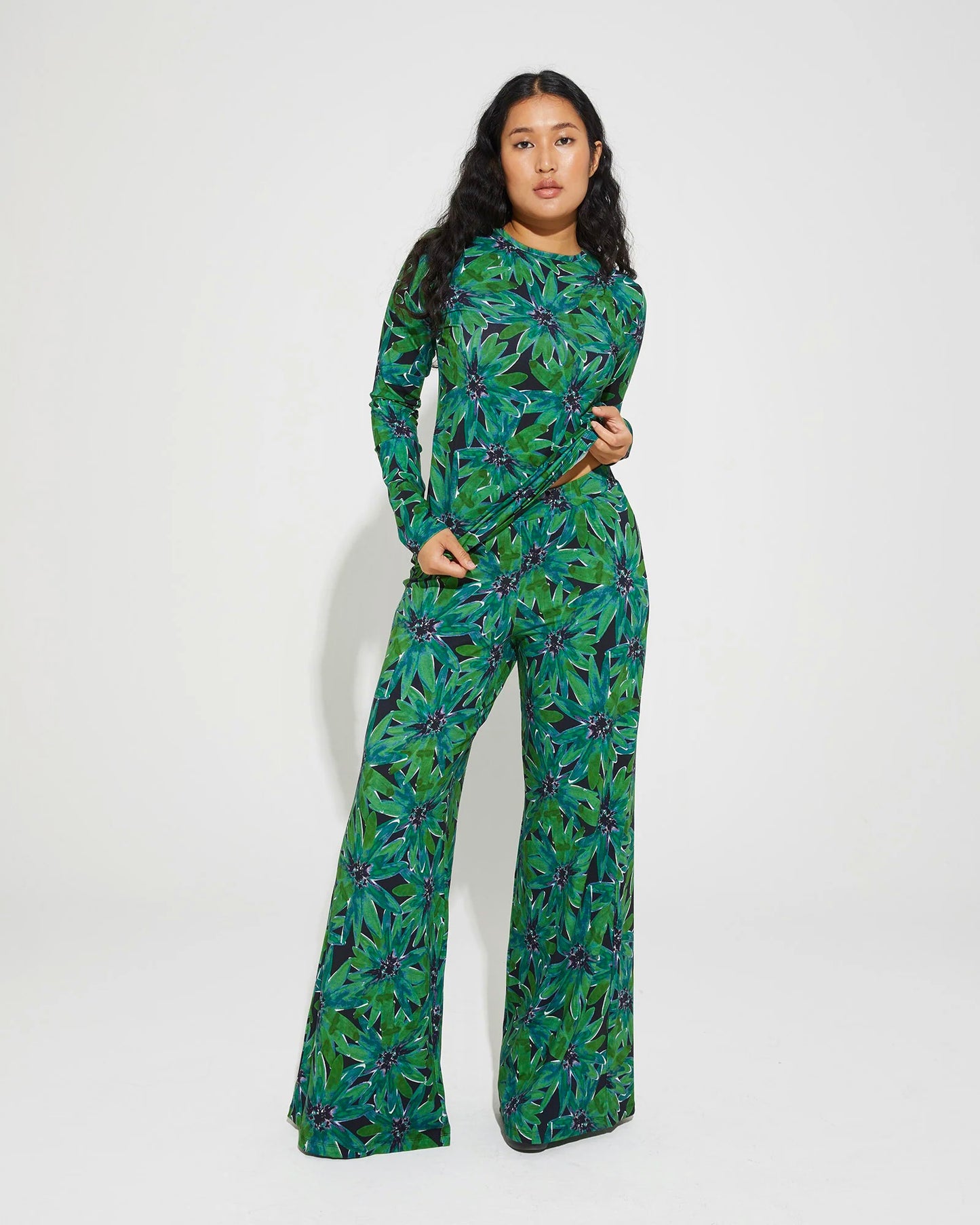 Lezlie Palazzos Green