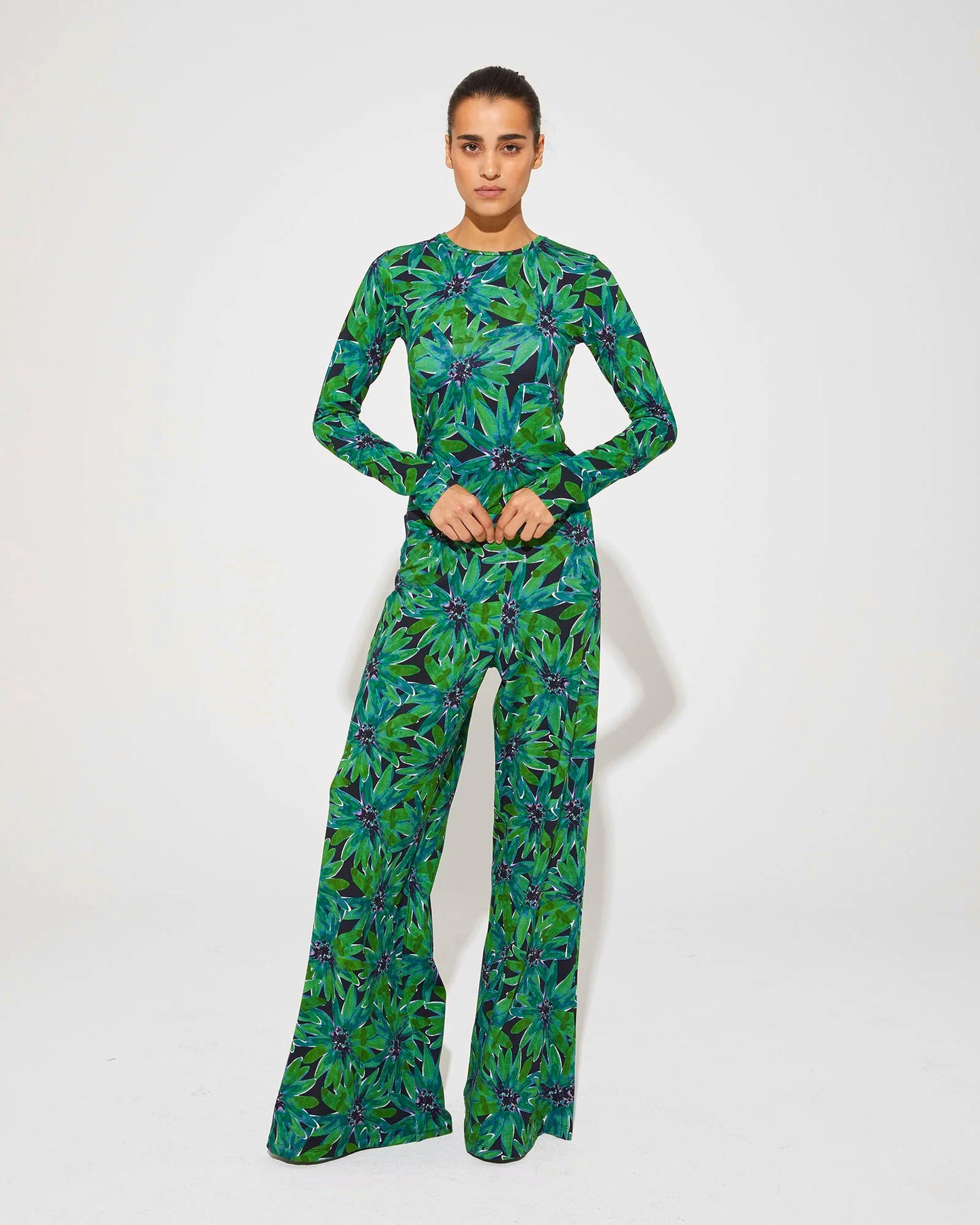Lezlie Palazzos Green