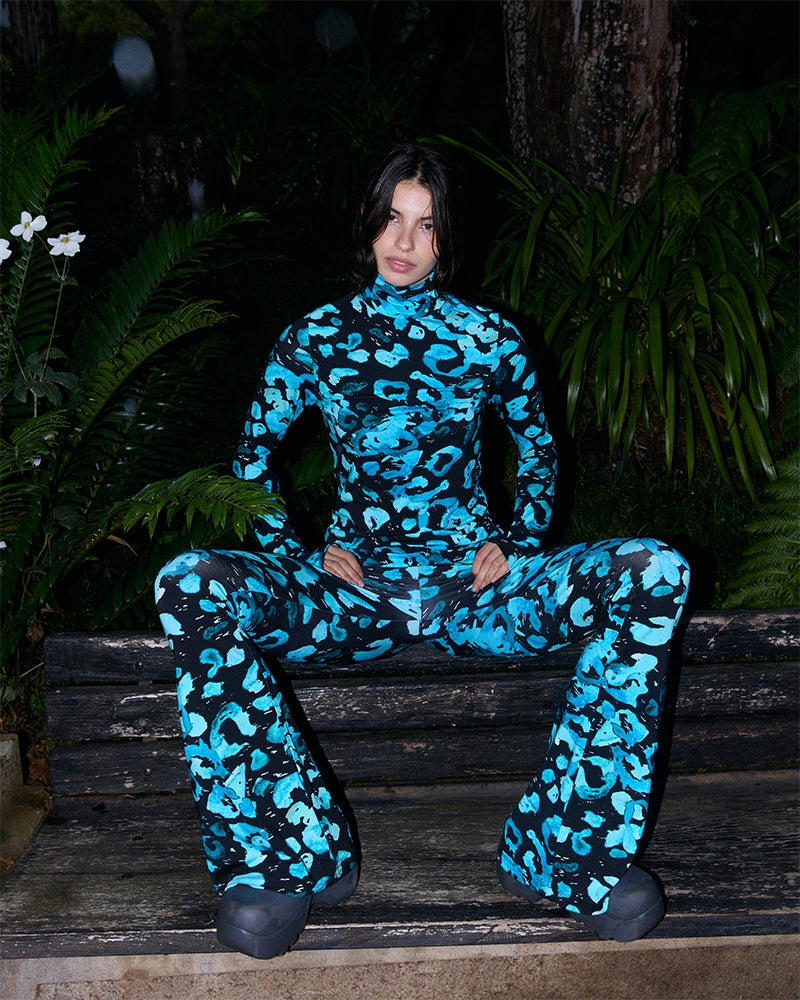 Bente Flared Legging | Blue