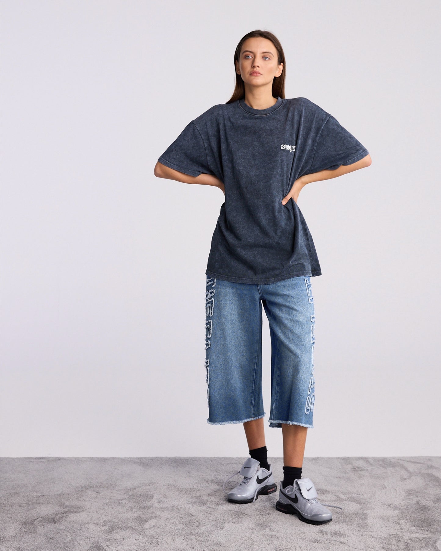 World of Stieg Oversized T-shirt | Black
