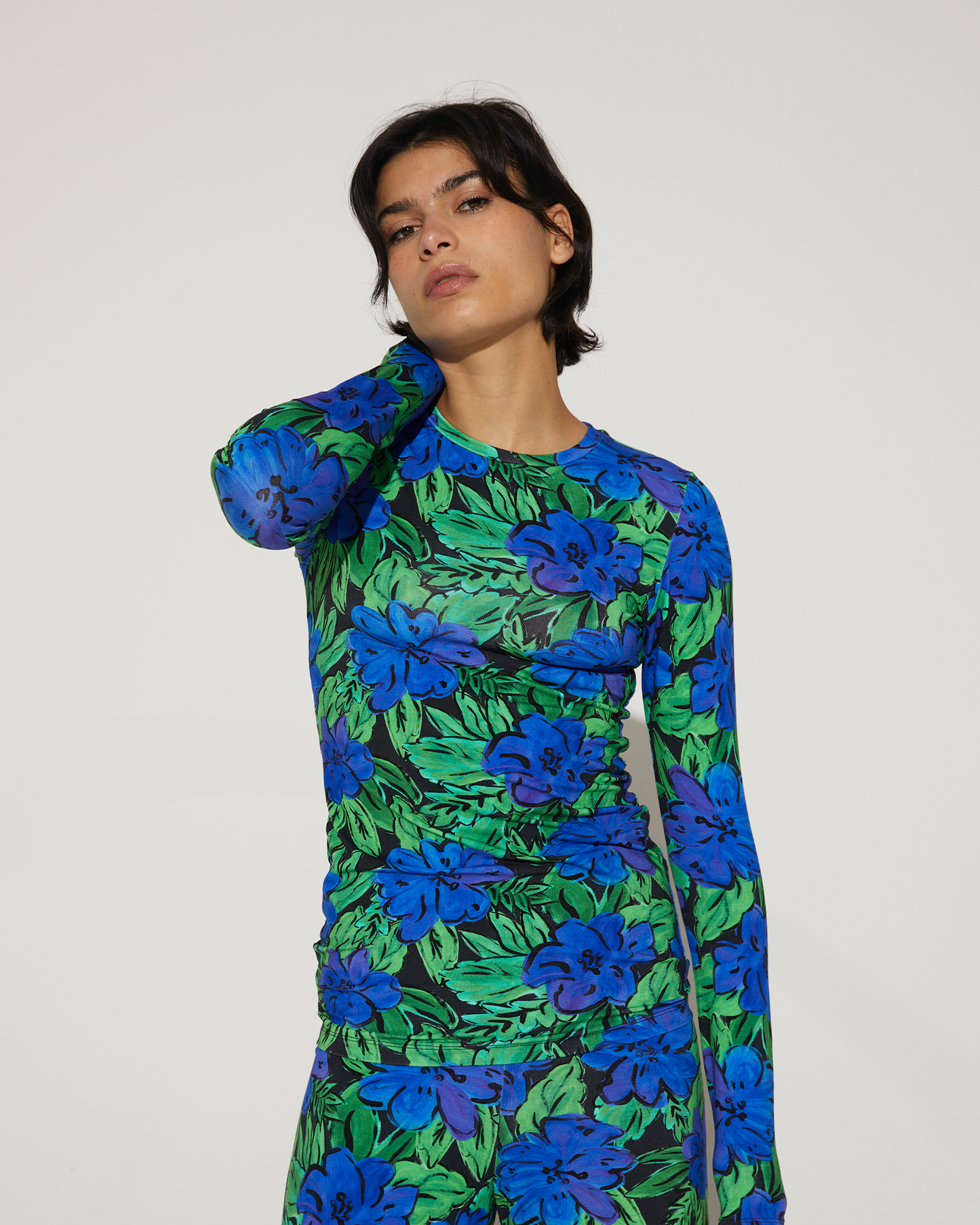 Danae Longsleeve Berry