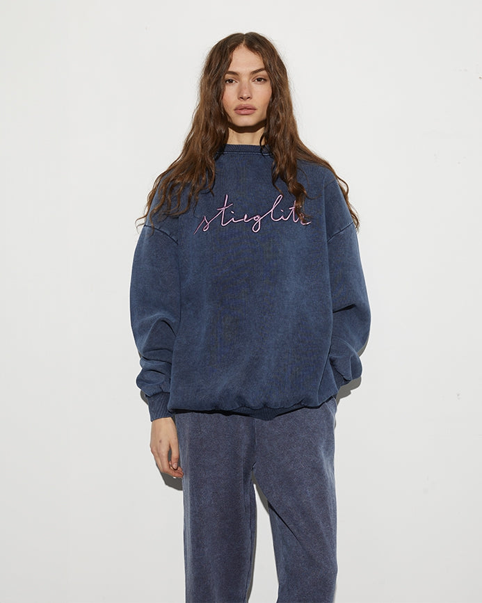 Washed blue sweatshirt store