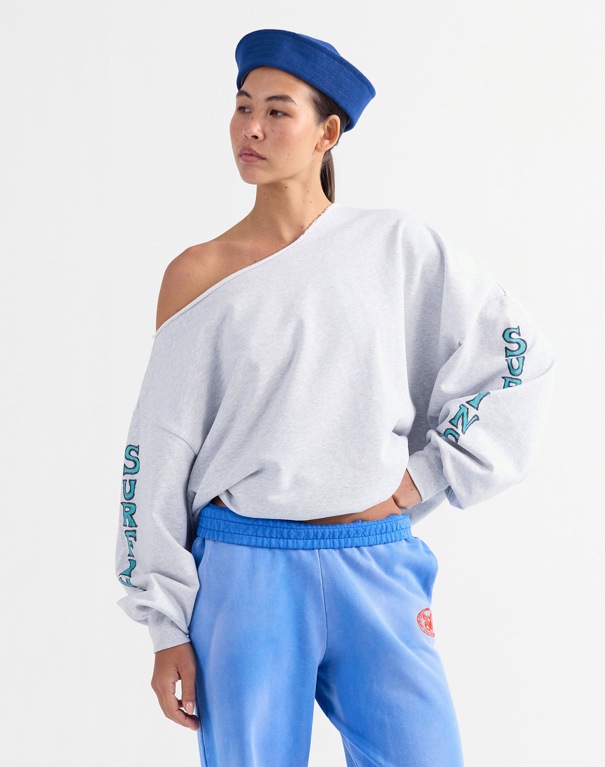 Winny Off-Shoulder Oversized Sweater | Melange grey