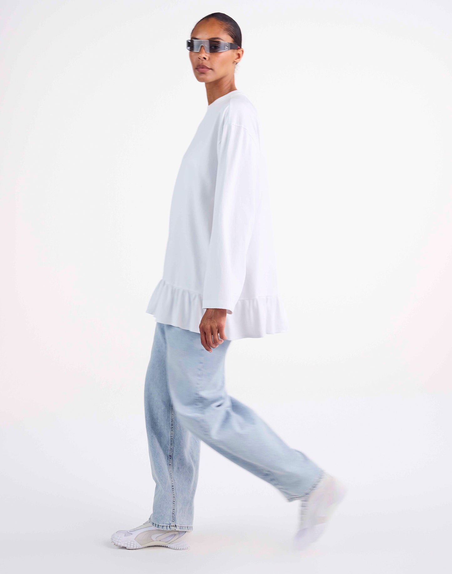 Brisa Wide Skate Longsleeve | White