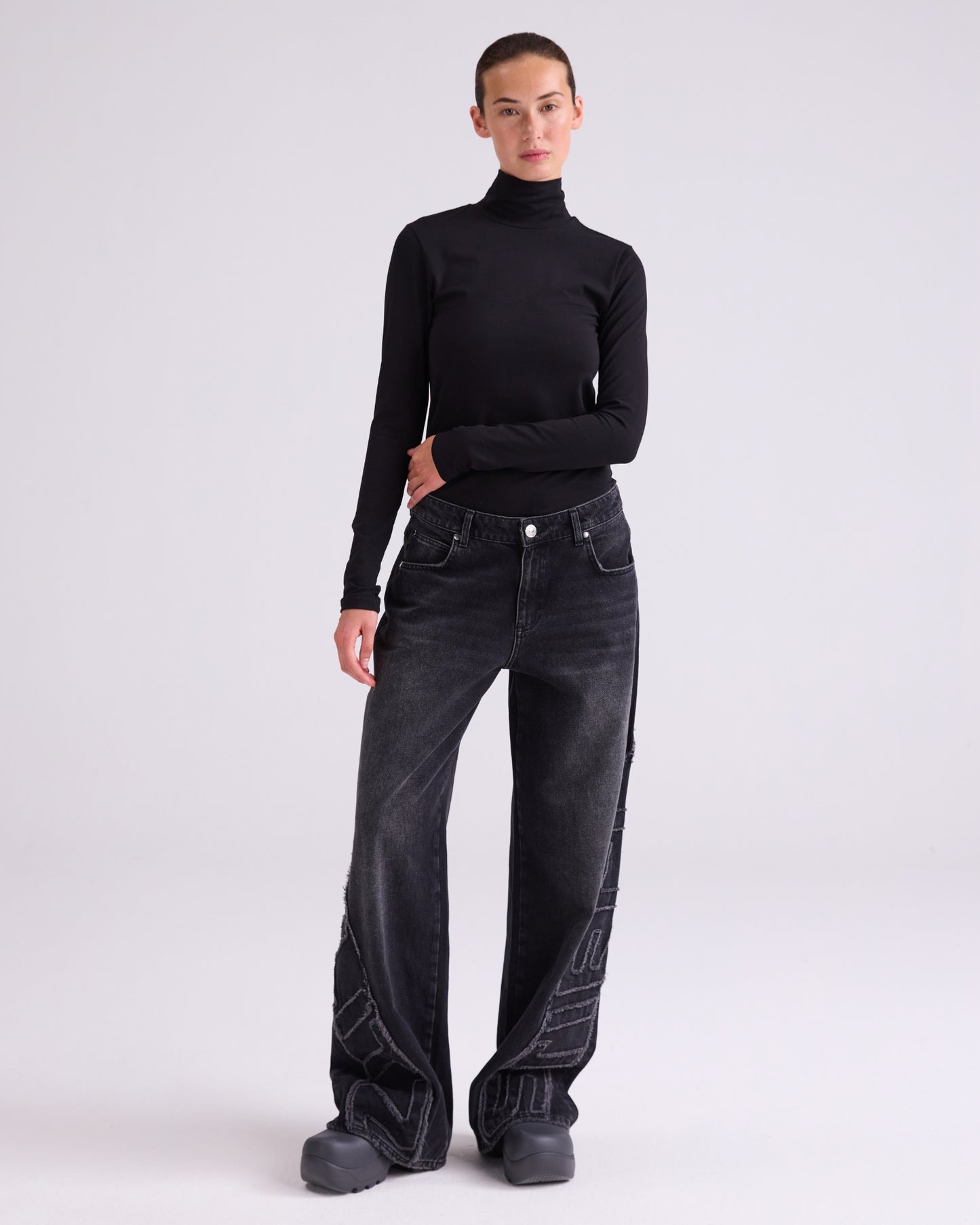 Chico Pulli | Black