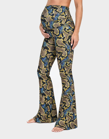 Chava Maternity Flared Legging | Multi