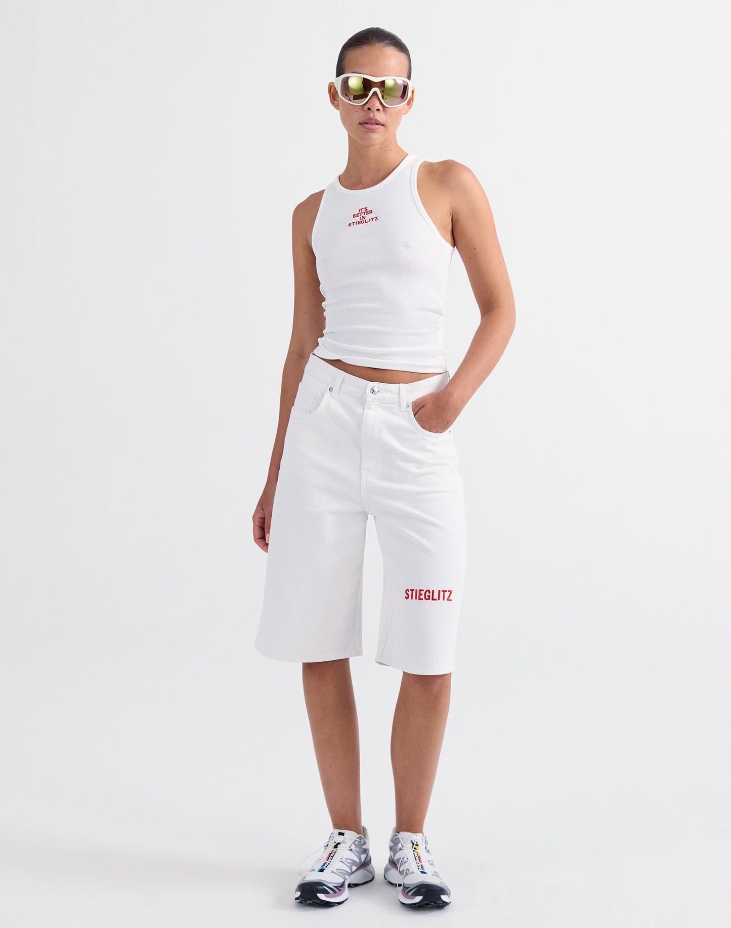 Leonor Jort | White