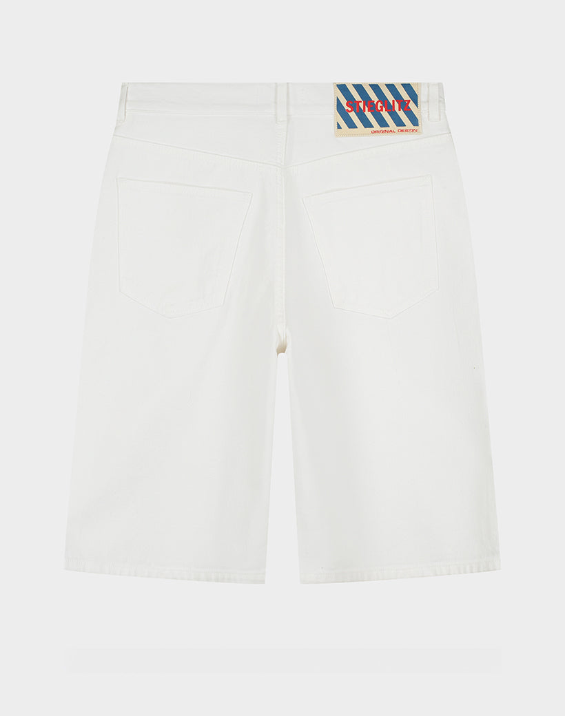 Leonor Jort | White