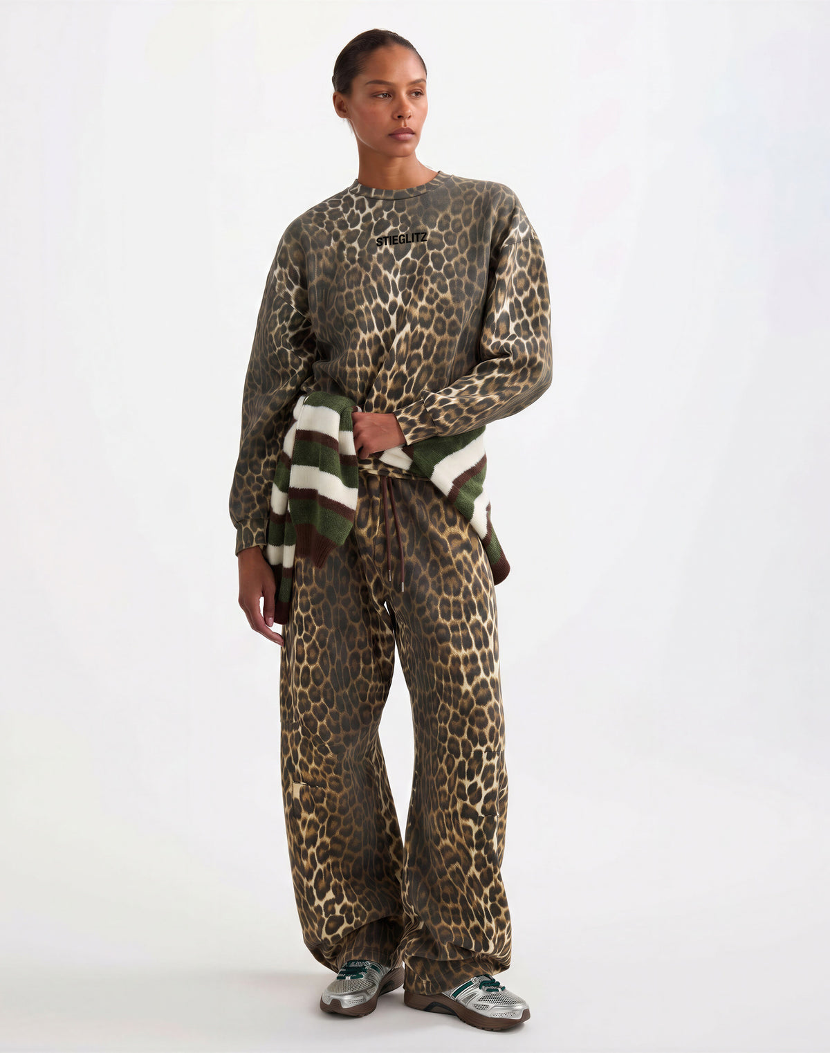 Sabrina Balloon Sweatpants | Brown
