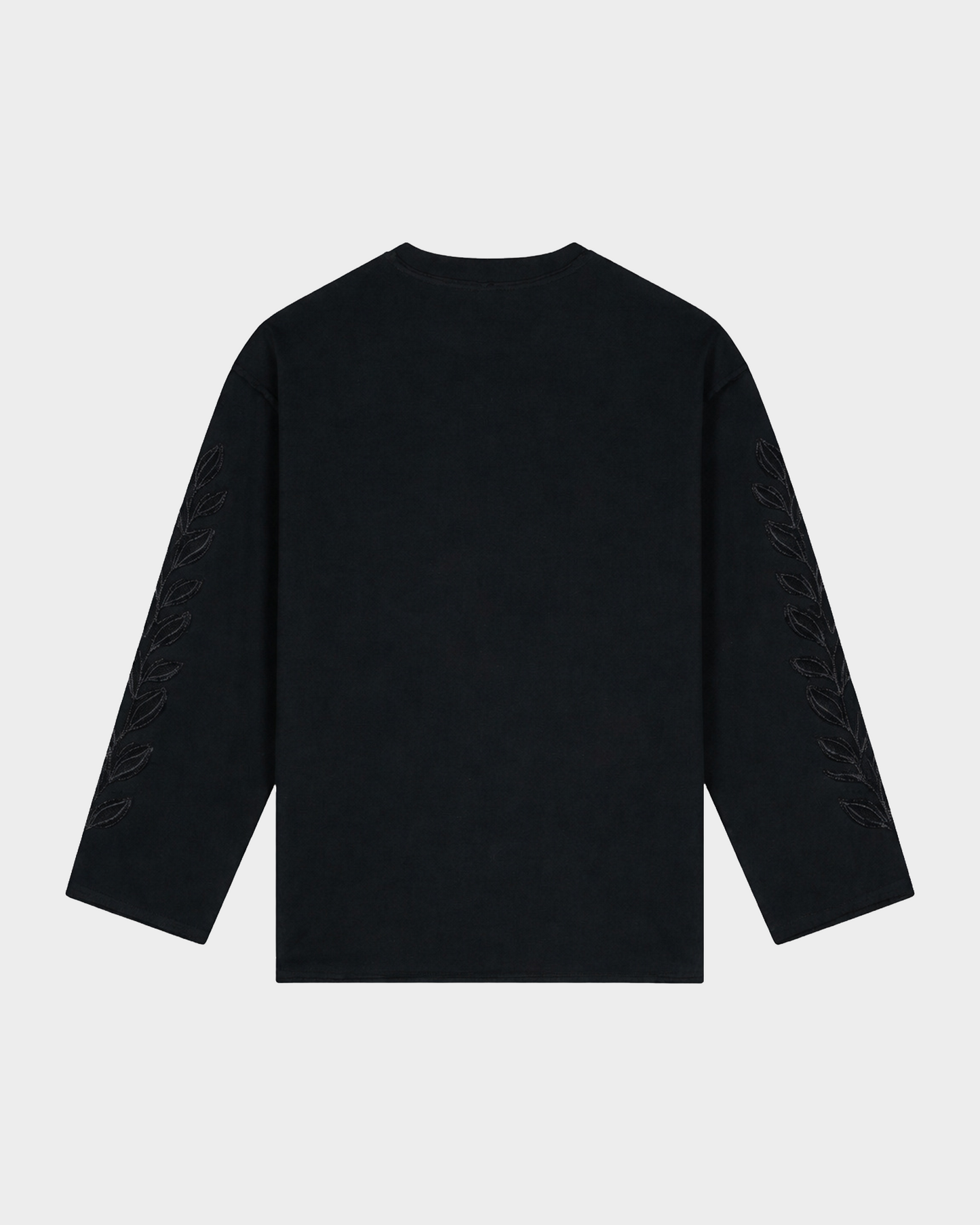 Uxia Wide Skate Longsleeve | Black