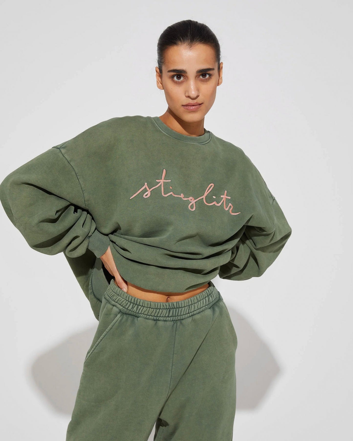 Worn Out Sweater | Green